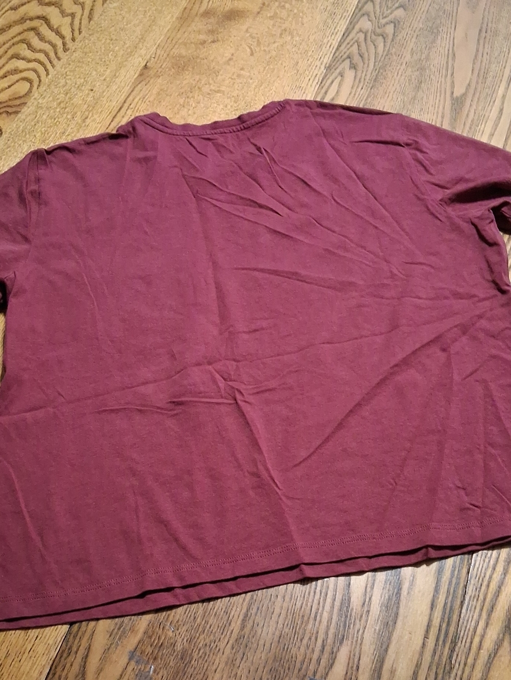 Everlane Women SMALL T TEE SHIRT TOP Crop Cropped ?? WINE BURGUNDY Exercise NEW - Picture 4 of 4
